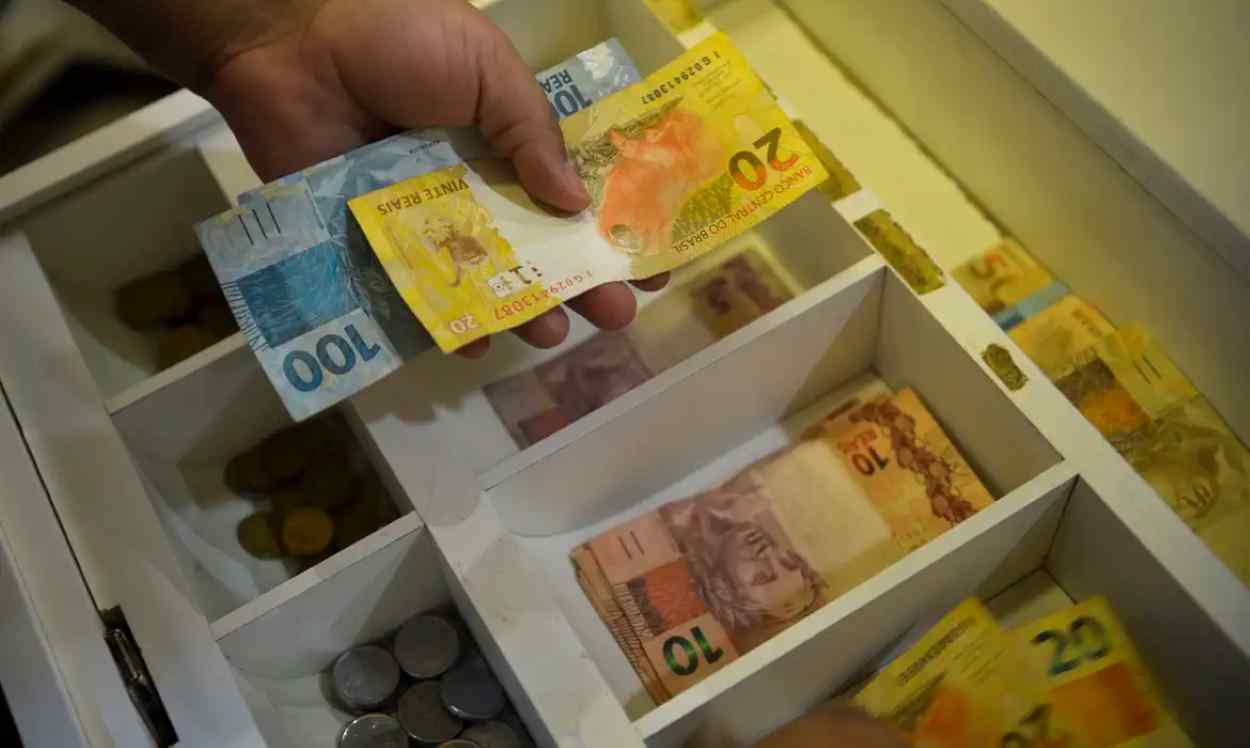 Empreendedores podem obter crédito facilitado de R$ 20 mil em Foz do Iguaçu