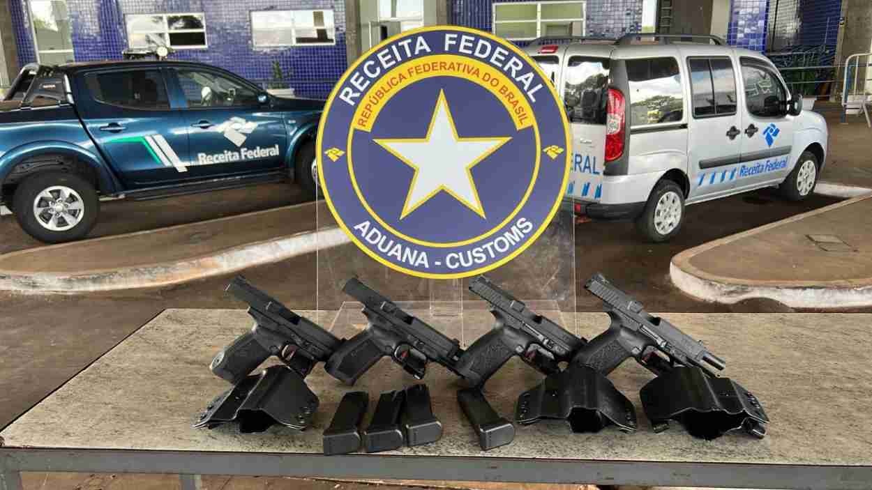 Homem é preso com 4 pistolas de fabricação turca na Ponte da Amizade