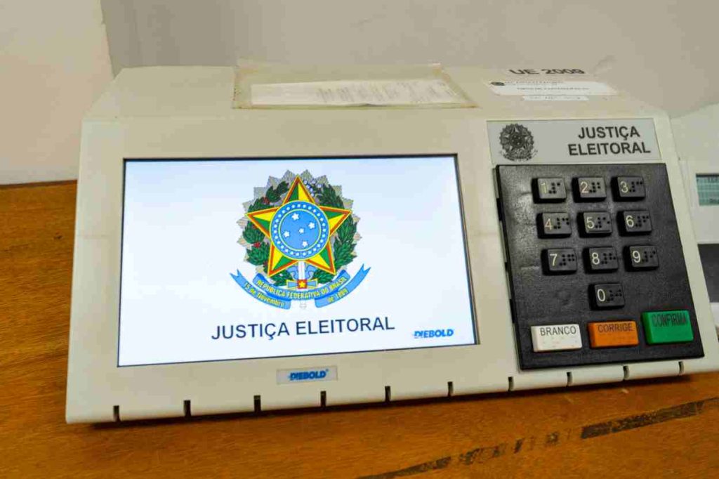 É falso que Foz do Iguaçu perdeu o 2.º turno nas eleições de outubro