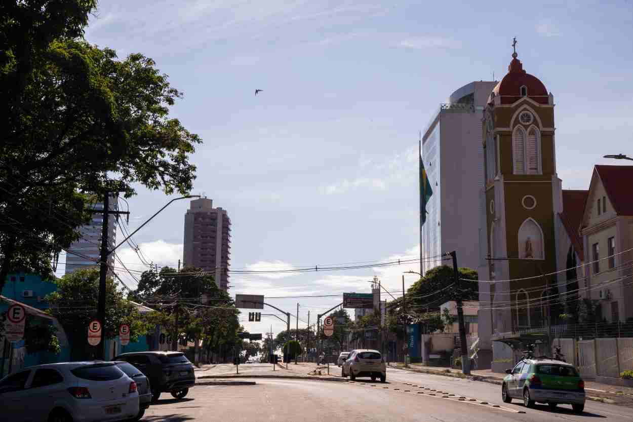 Foz do Iguaçu oferece 300 empregos para início imediato