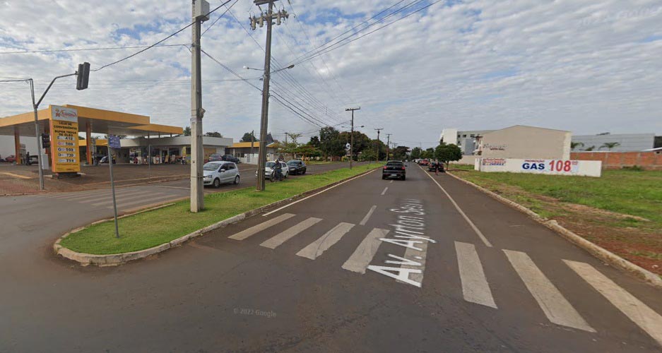 Avenida Ayrton Senna no Jardim São Roque, cruzamento com a Avenida Felipe Wandscheer. Imagem: Google Street View