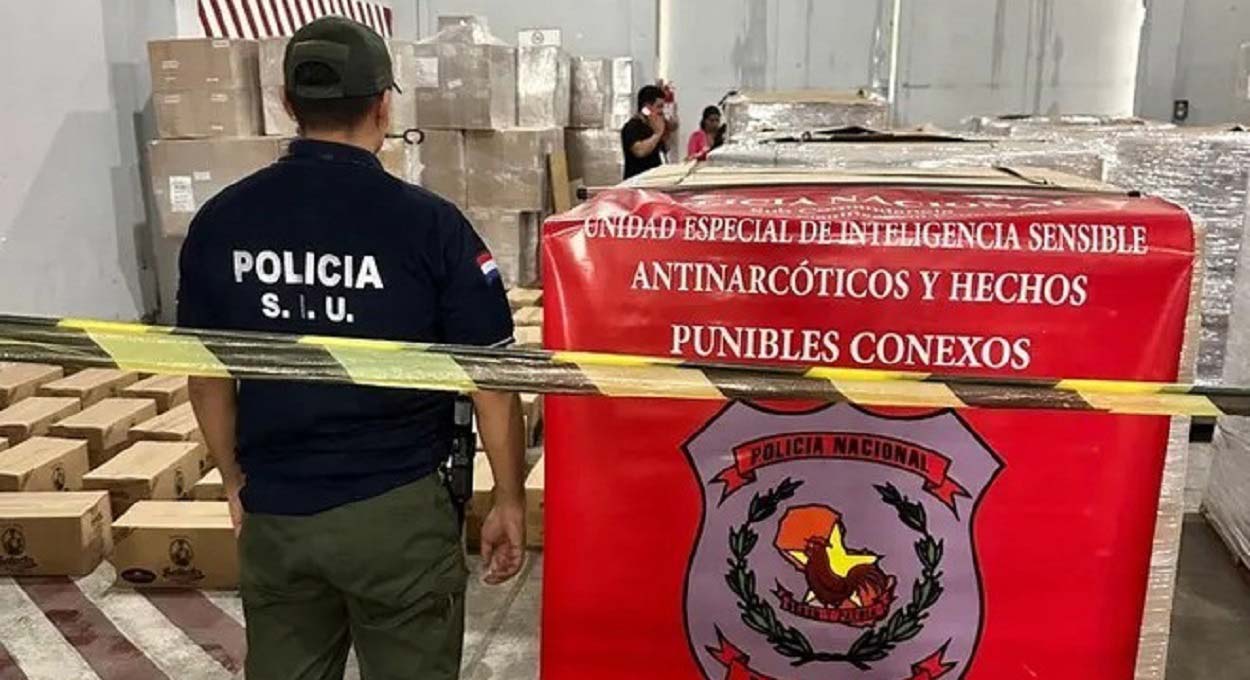 Paraguai faz apreensão histórica de cocaína em aeroporto
