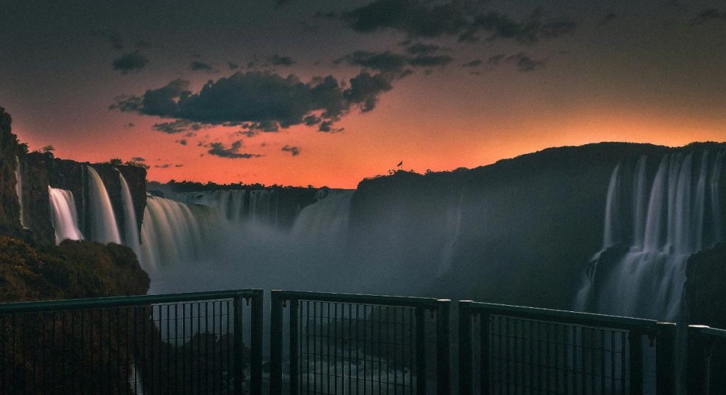 Passeio Pôr do Sol nas Cataratas do Iguaçu ganha novo horário