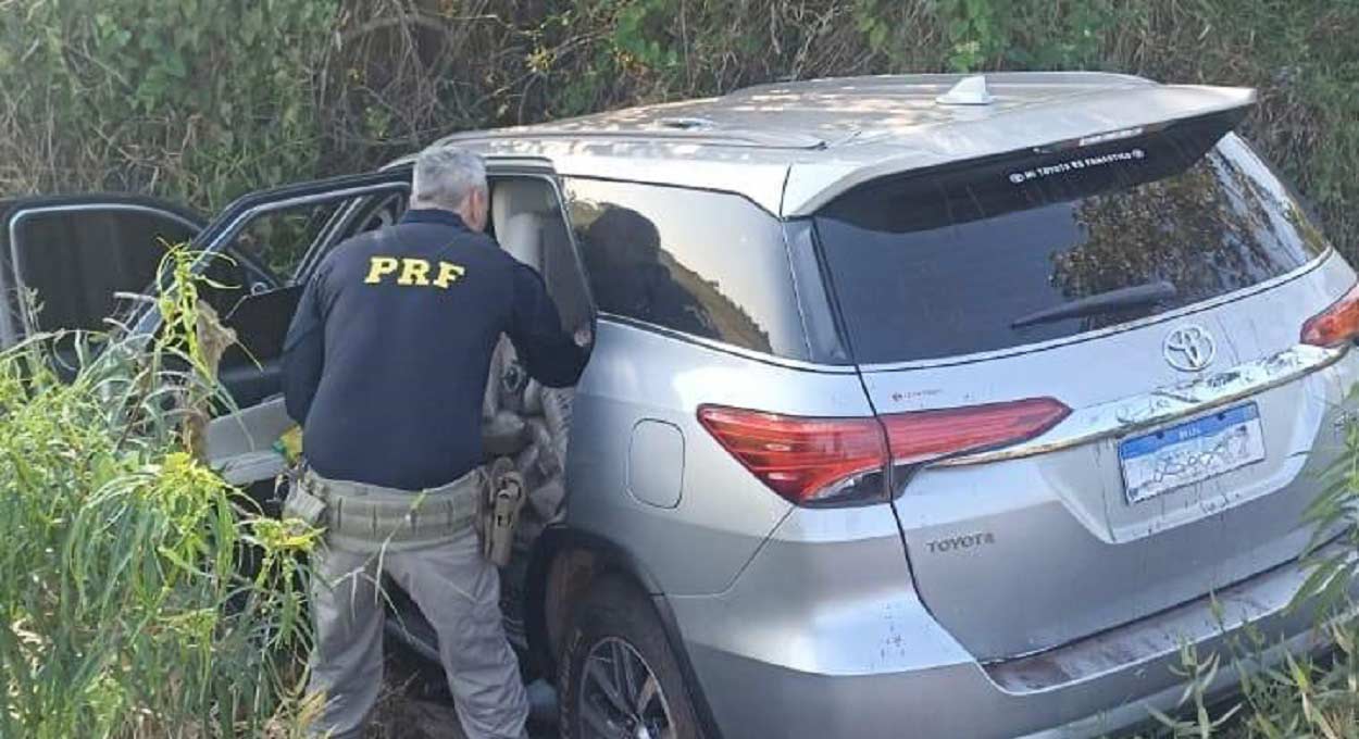 PRF apreende “clone” de veículo de filha de ex-presidente do Paraguai