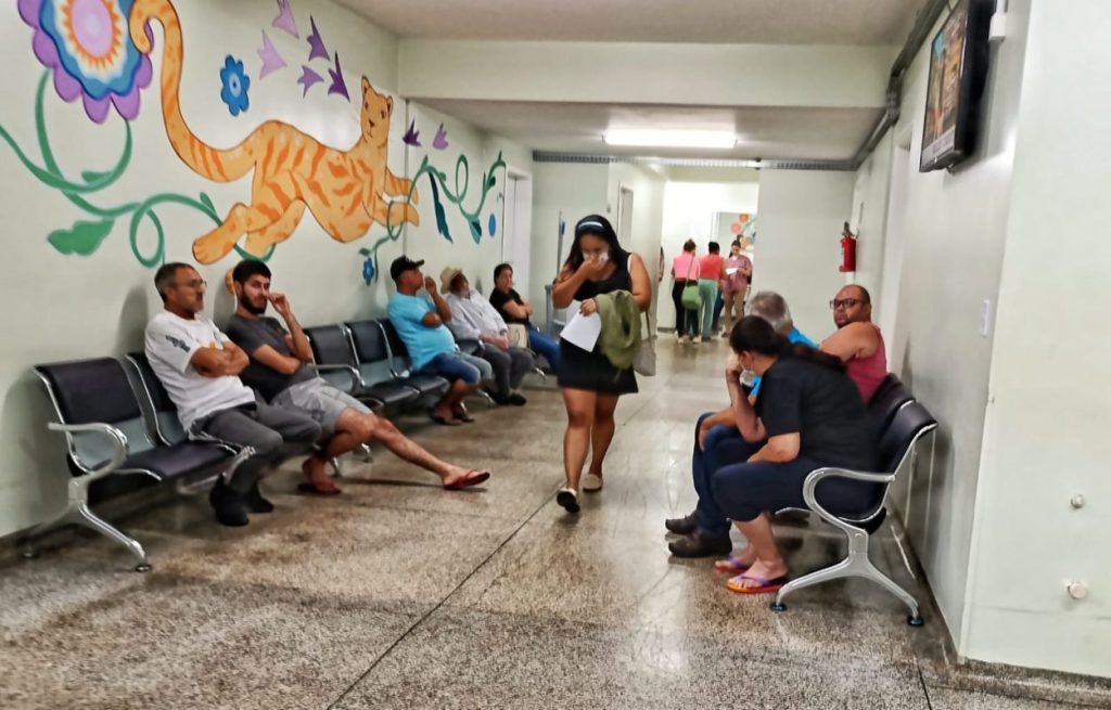 Dengue sem controle, fila na saúde em Foz do Iguaçu