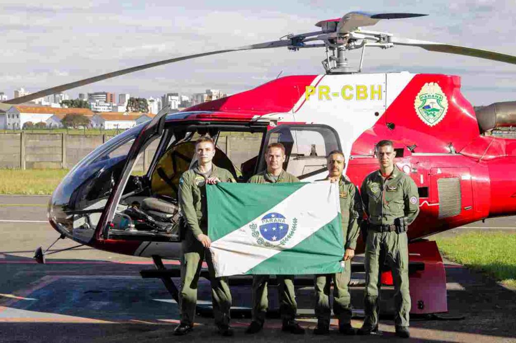 Paraná envia helicóptero, bombeiros e embarcações para ajudar Rio Grande do Sul