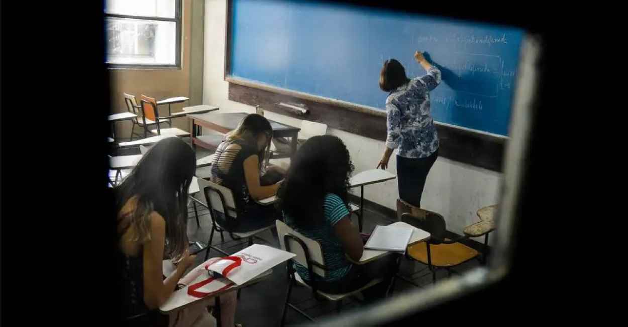 Exame para jovens e adultos concluírem estudos abre inscrição gratuita