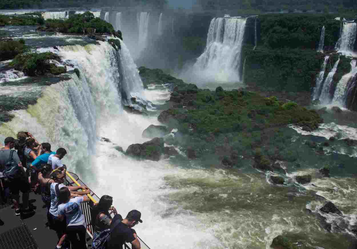 Feriadão faz hotelaria chegar a até 75% de ocupação em Foz do Iguaçu