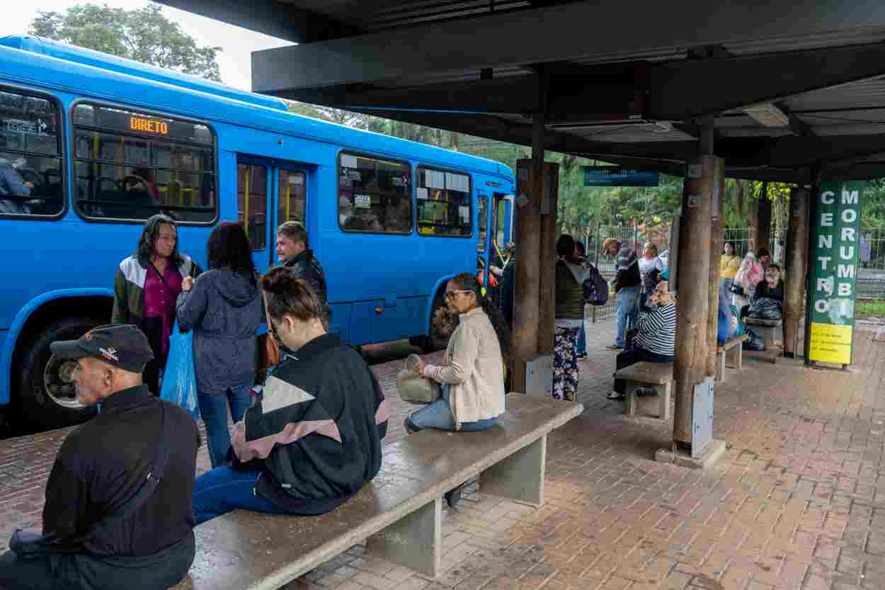 onibus feriado foz - foto marcos labanca