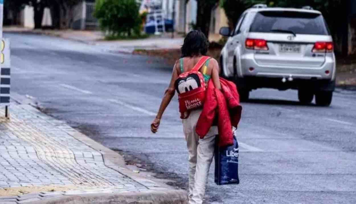 Prefeitura reforça acolhimento para pessoas em situação de rua com o frio