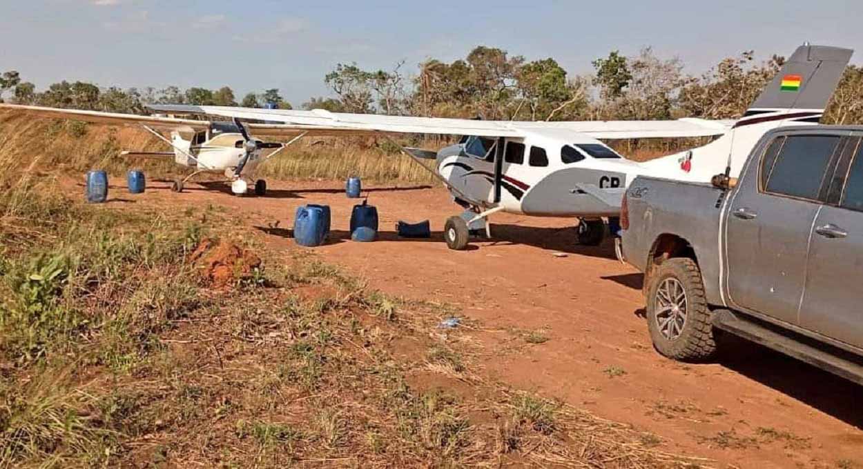Paraguai faz apreensão histórica de cocaína boliviana