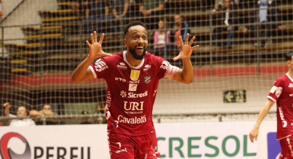 Foz Cataratas Futsal é derrotado pelo atual campeão da LNF