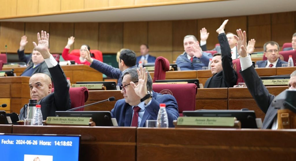 Projeto que muda hora oficial do Paraguai avança no Congresso