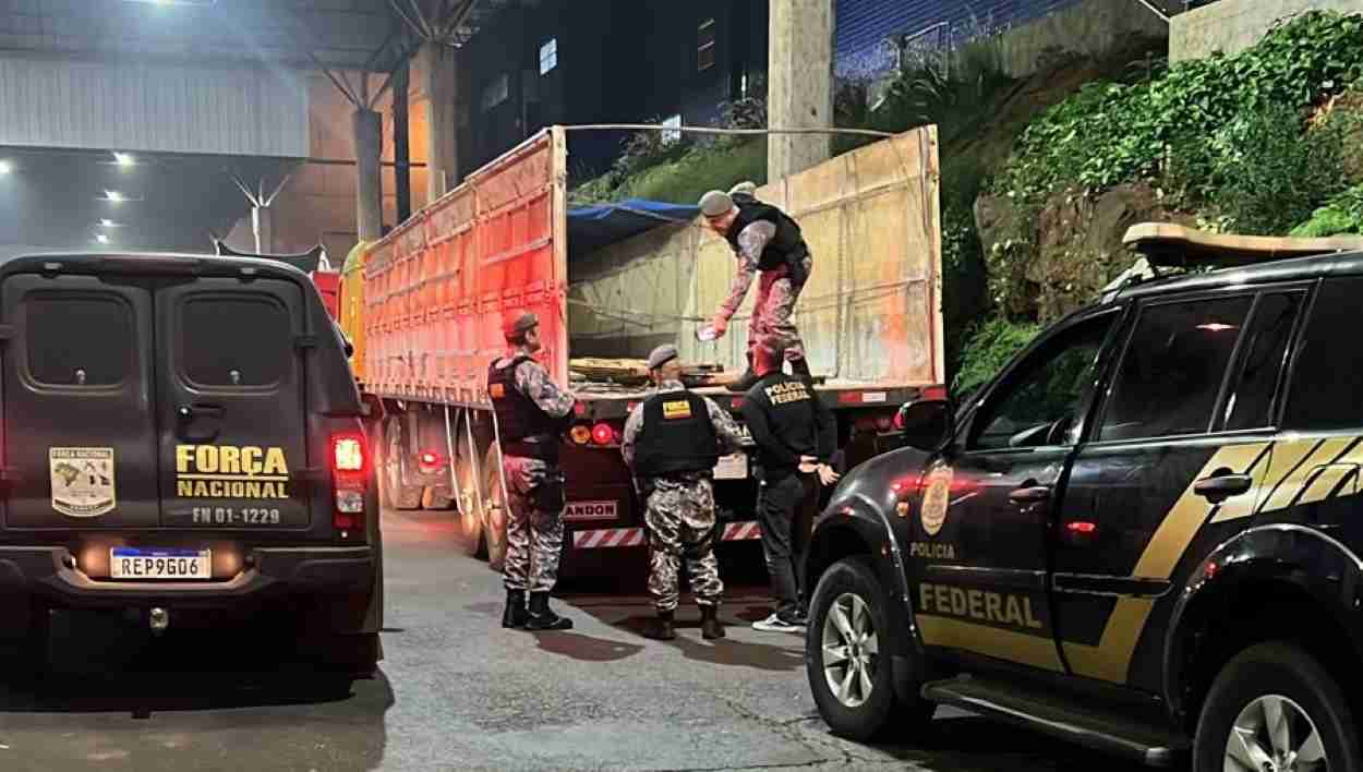 Operação intercepta 3 toneladas de droga na Ponte da Amizade