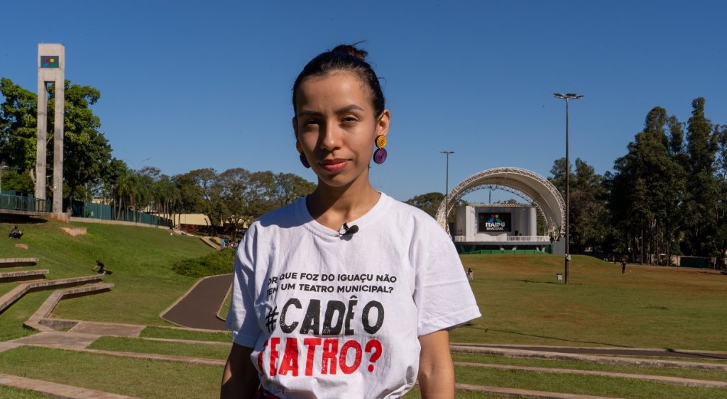 “Falta melhorar as políticas culturais e um teatro municipal” 