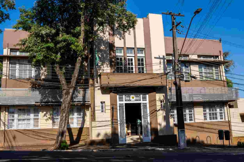 City Hall opens internship vacancies with grants of up to R$1 in Foz do Iguaçu