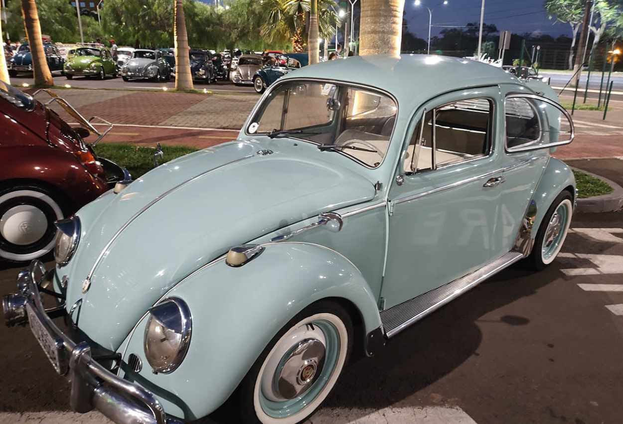 Exposição reúne Fuscas relíquias neste domingo em Foz do Iguaçu