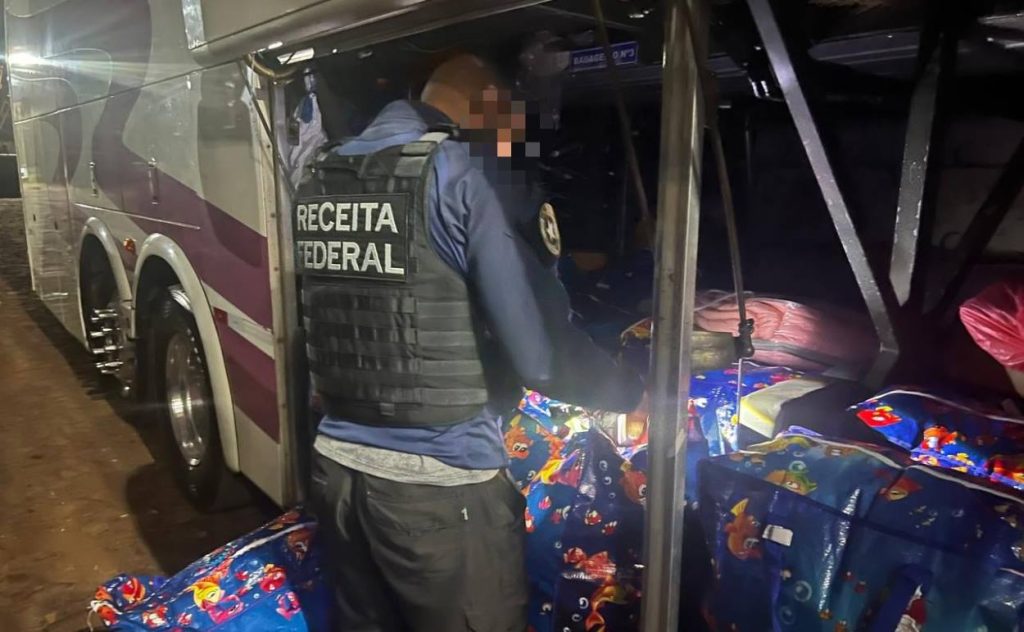 Fiscalização aperta na BR-277 e apreende R$ 400 mil em importados