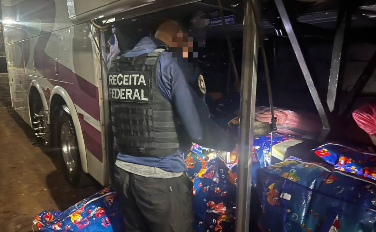 Fiscalização aperta na BR-277 e apreende R$ 400 mil em importados