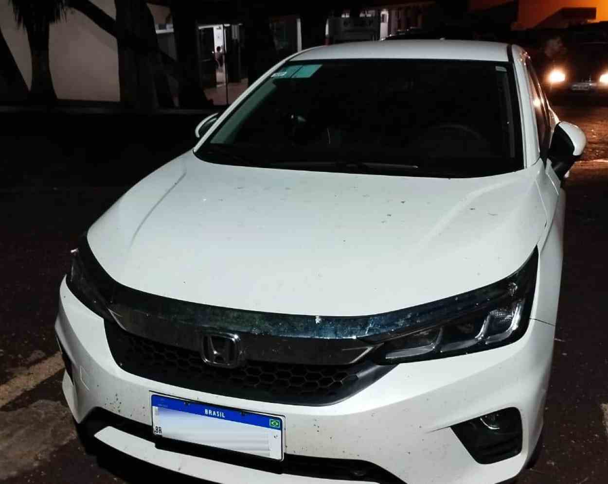 PM recupera veículos furtados na Vila Portes e no Libra em Foz do Iguaçu