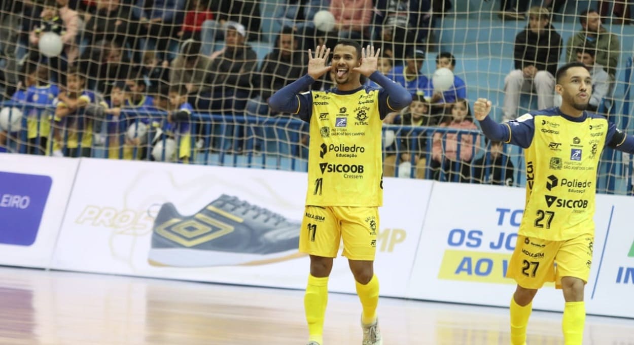 Foz Cataratas sofre a quarta derrota seguida na Liga Nacional de Futsal