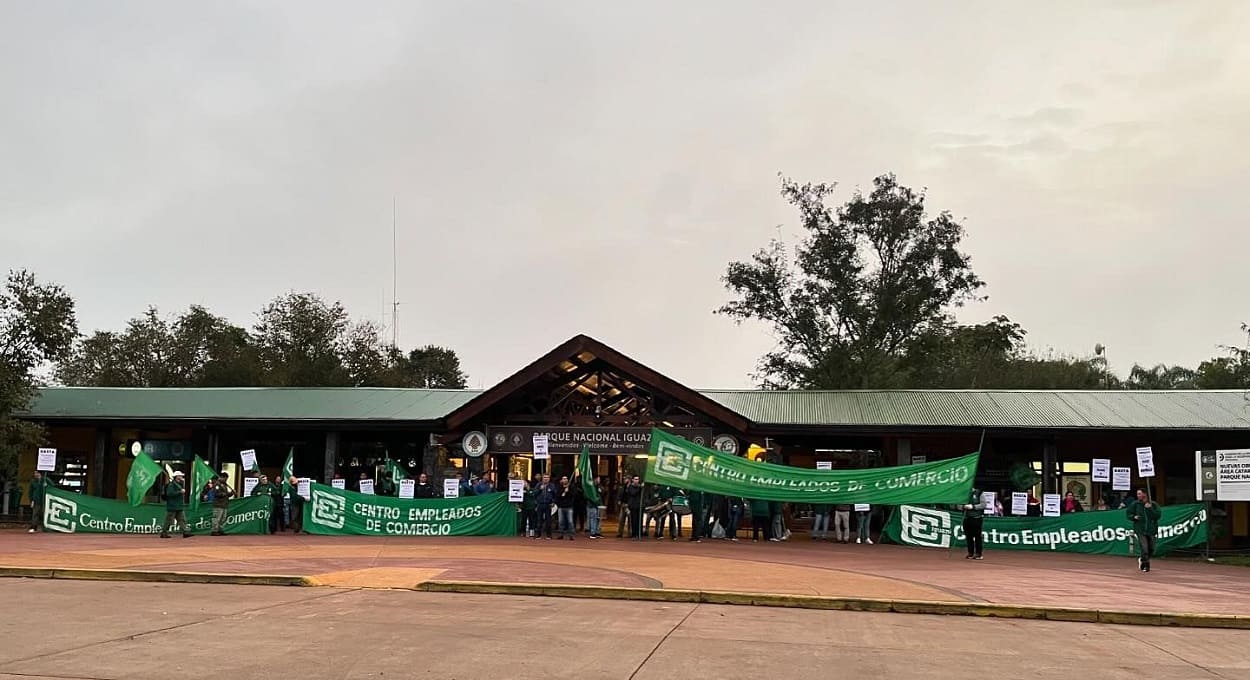 Protesto interrompe acesso às Cataratas pelo lado argentino