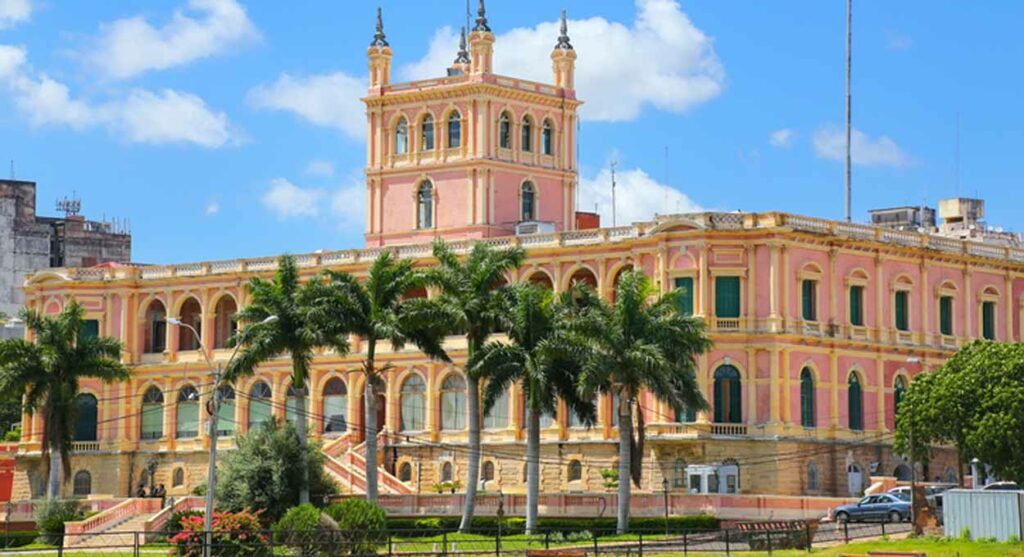 Turismo no Paraguai é experiência que vai além das compras