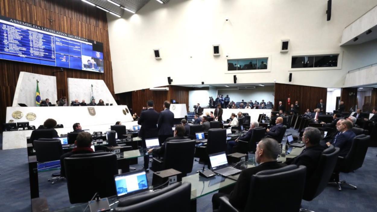 Deputados aprovam rede de serviços contra uso de drogas