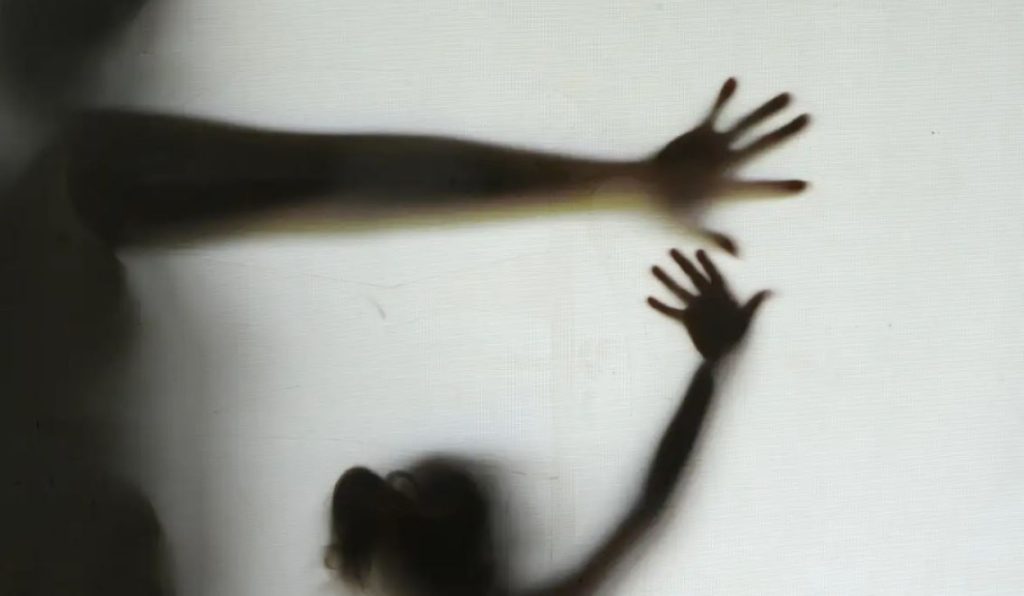 Tentativa de feminicídio: júri em Foz do Iguaçu condena homem a 13 anos de prisão