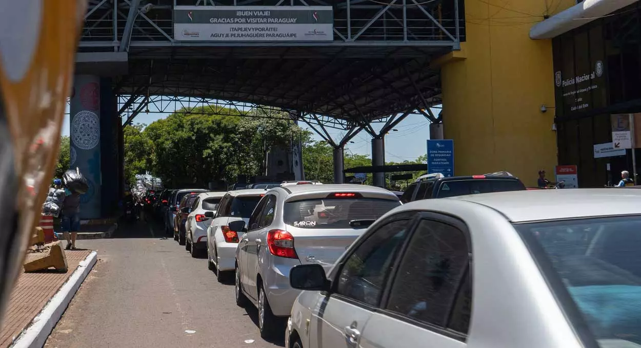 Paraguai elimina exigência de vistos para turistas de quatro países