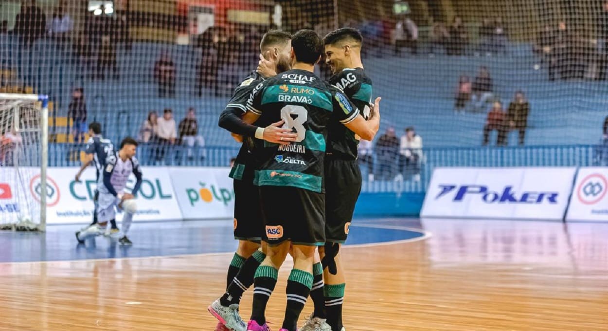 Foz Cataratas perde para o Marreco e se complica na Liga Nacional