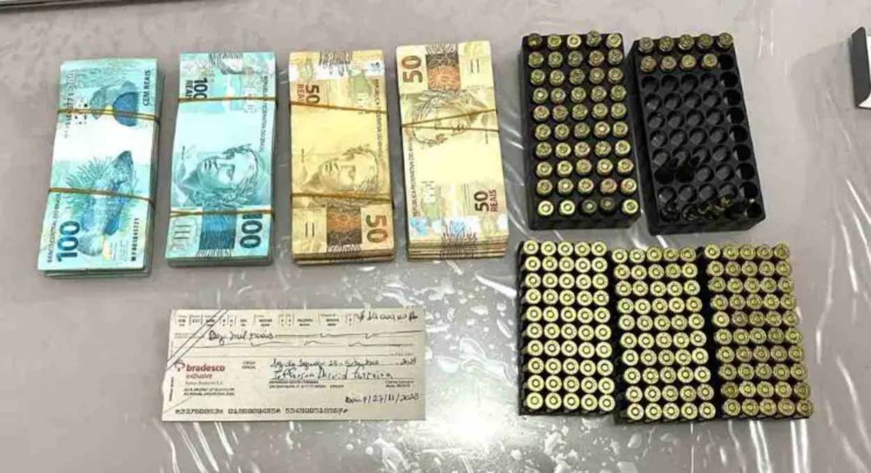 GAECO prende 3 policiais do BPFron em Foz do Iguaçu em operação por desvio de mercadorias