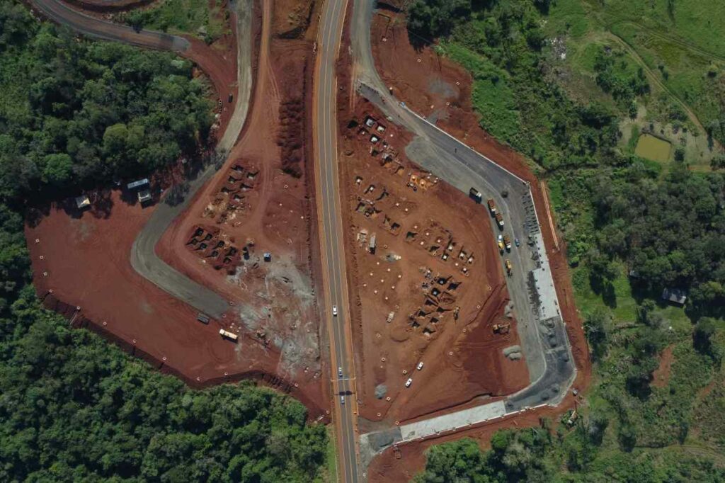 Acesso à Argentina terá desvio no trânsito por obras da perimetral