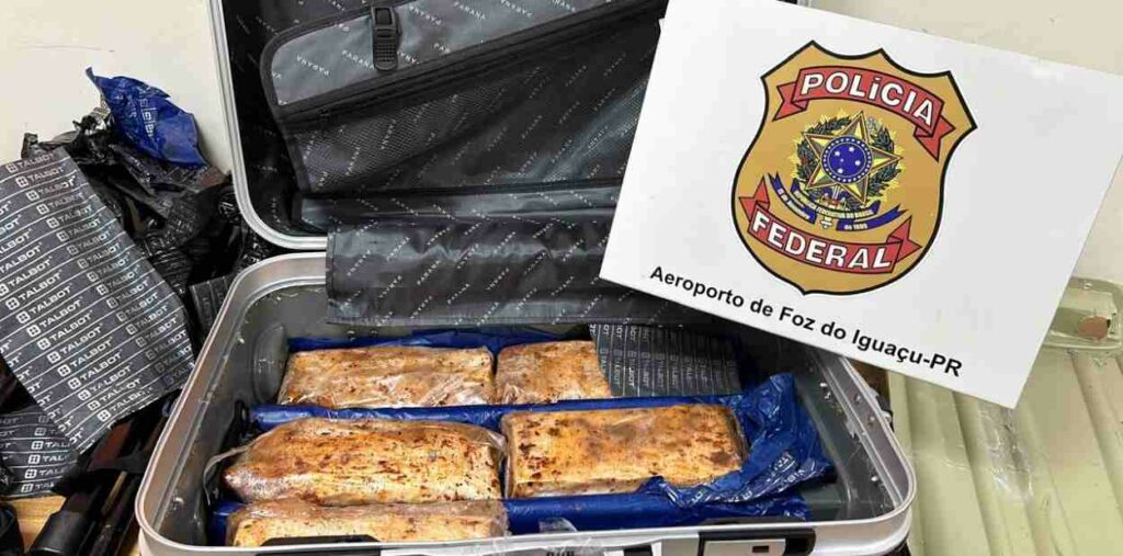 Passageiro de Ciudad del Este é preso com 3,4 quilos de cocaína no aeroporto em Foz