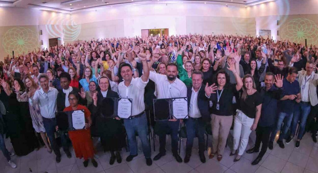 Governo do Paraná autoriza R$ 220 milhões para estrutura das escolas