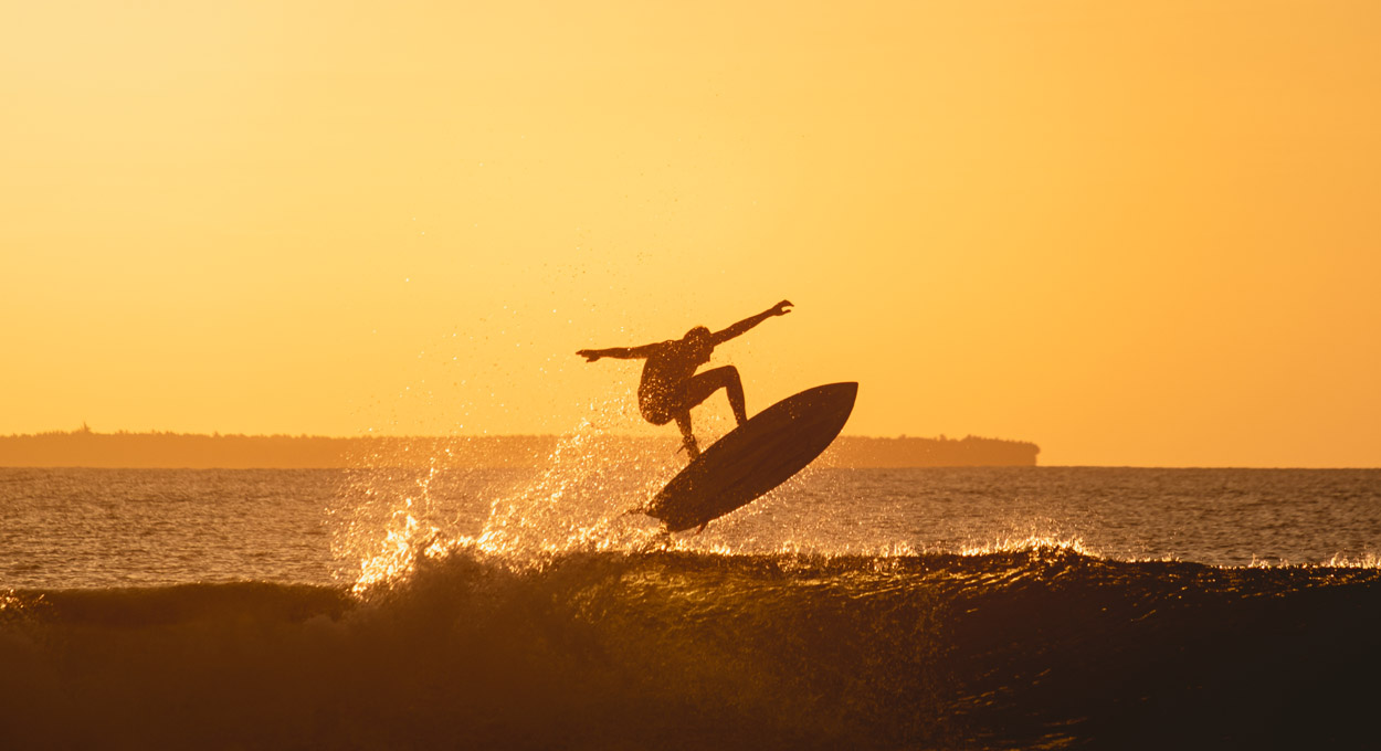 Competições no litoral, Vagas em TI, Investimento e Cooperativismo no Brasil