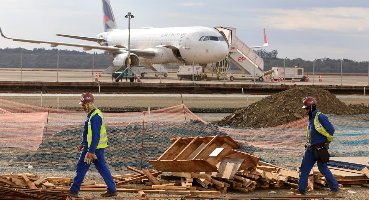 Previsão de conclusão dos trabalhos é para o mês de novembro. Foto: Kiko Sierich/CCR Aeroportos