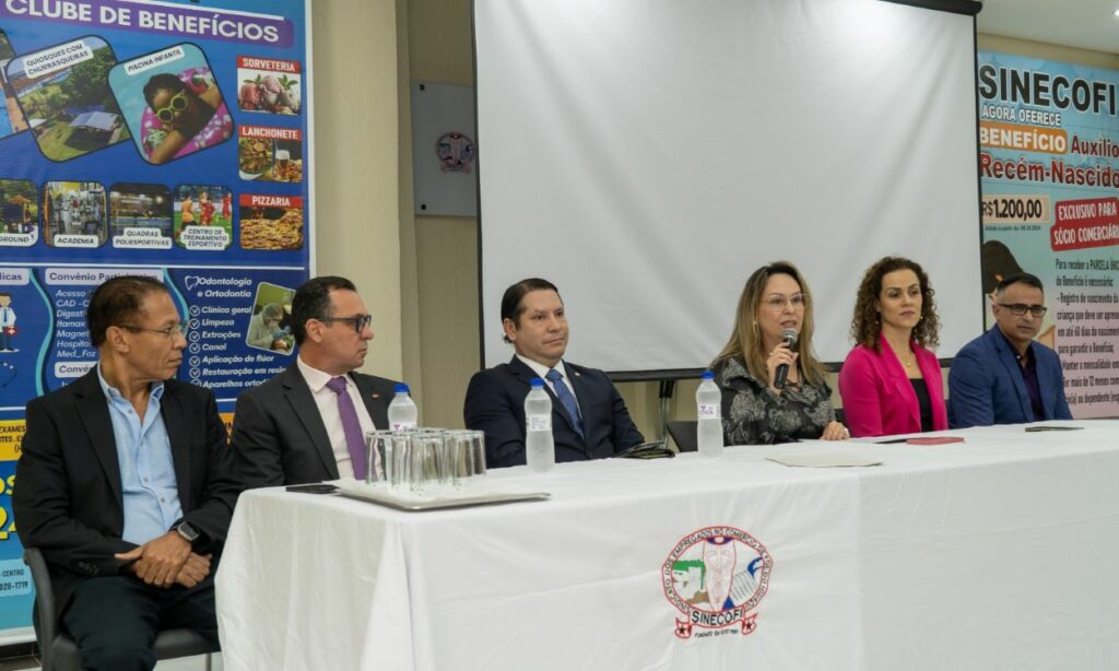 Pressão para direcionar voto de funcionários é debatida em Foz
