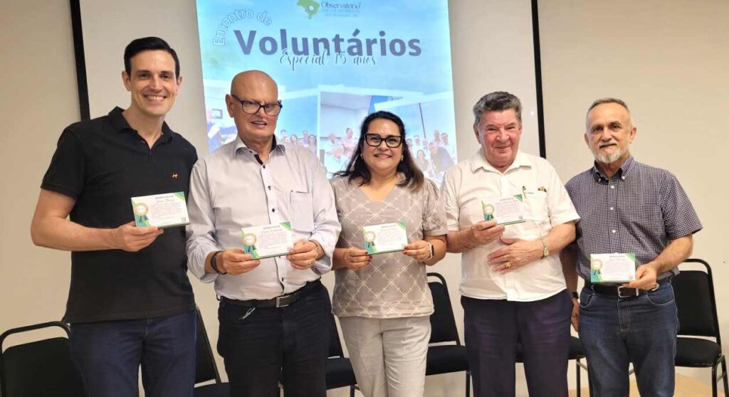 Observatório homenageia ex-presidentes e convoca cidadão para monitorar gasto público