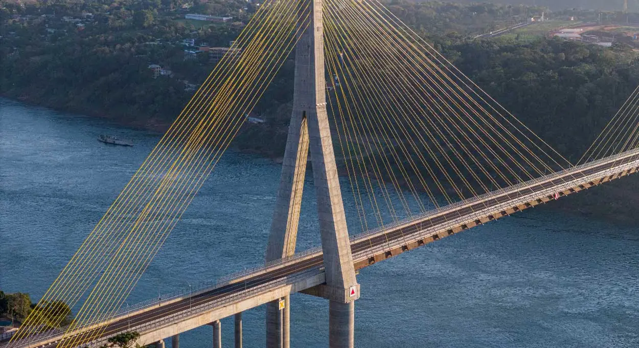 Nova previsão para a abertura da Ponte da Integração ao tráfego é para 2025. Foto: Marcos Labanca/H2FOZ