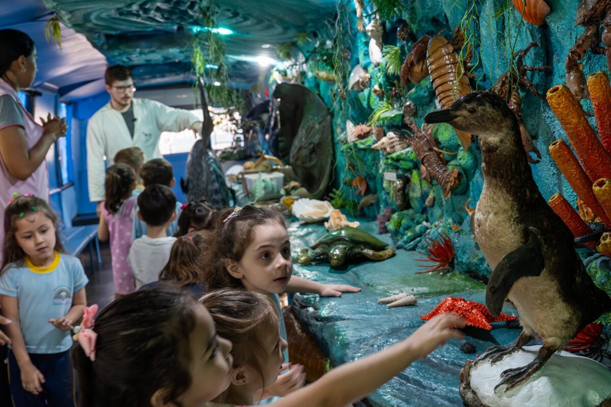 Projeto Vida Marinha visita escolas de Foz do Iguaçu