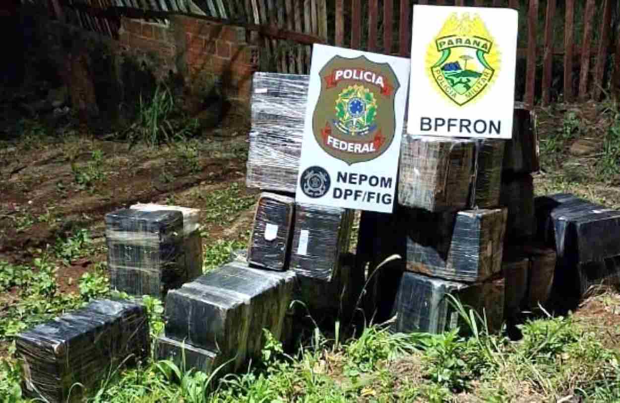 Polícia prende dois homens e retém meia tonelada de droga em Foz do Iguaçu