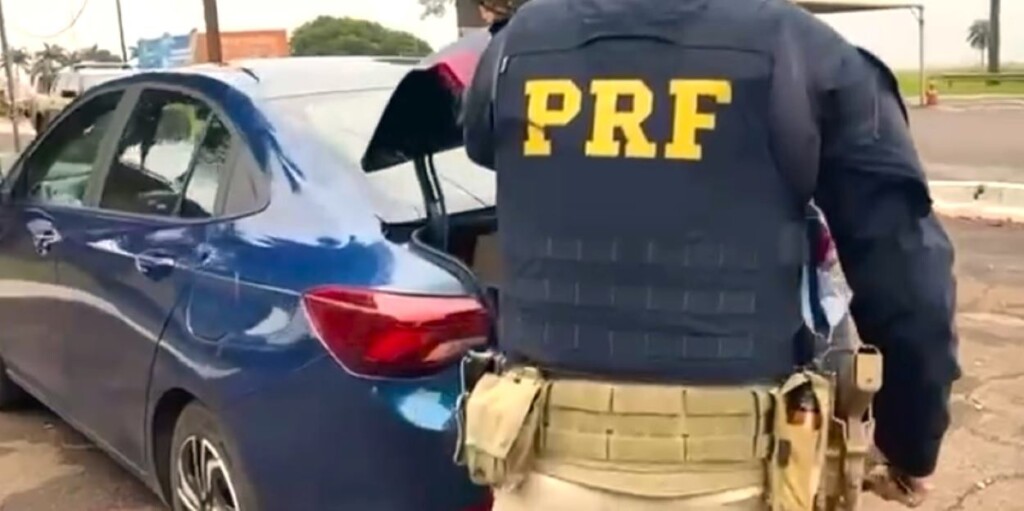 PRF confisca 400 celulares do Paraguai que iam parar na 25 de Março