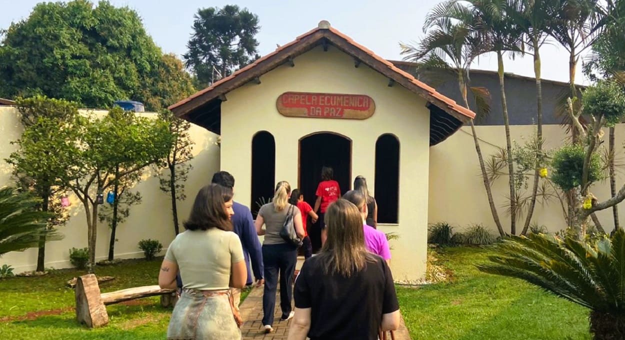 Entidade de Foz lança roteiros conduzidos por jovens da comunidade