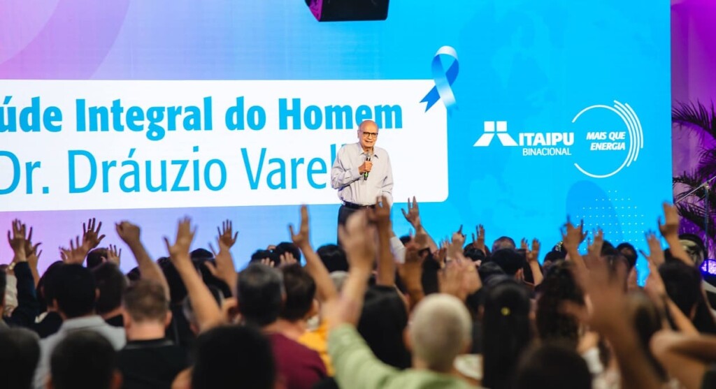 Em Foz do Iguaçu, Drauzio Varella destaca mito do “sexo forte”