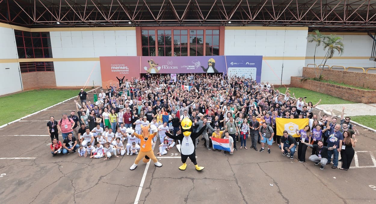 Latinoware 2024 debaterá impactos da inteligência artificial na educação