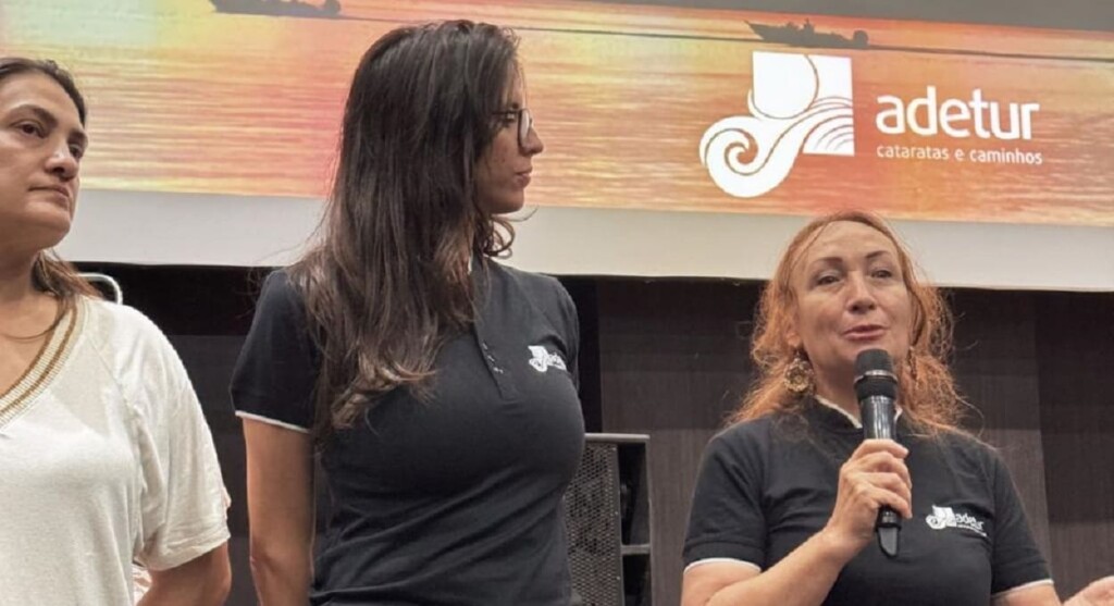 Sandra Finkler assume presidência da Adetur Cataratas e Caminhos