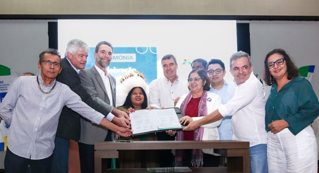 Itaipu lança convênio para garantir água potável em aldeias indígenas