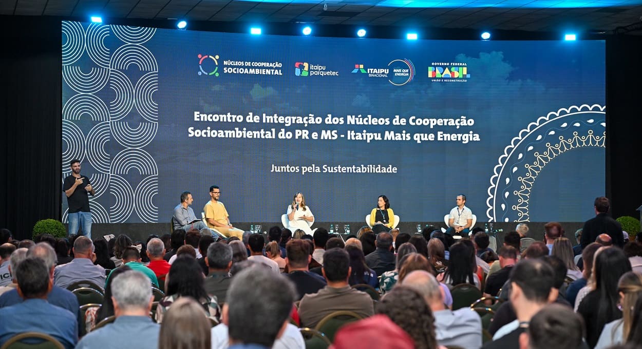 Integrantes dos Núcleos de Cooperação participam de encontro em Foz