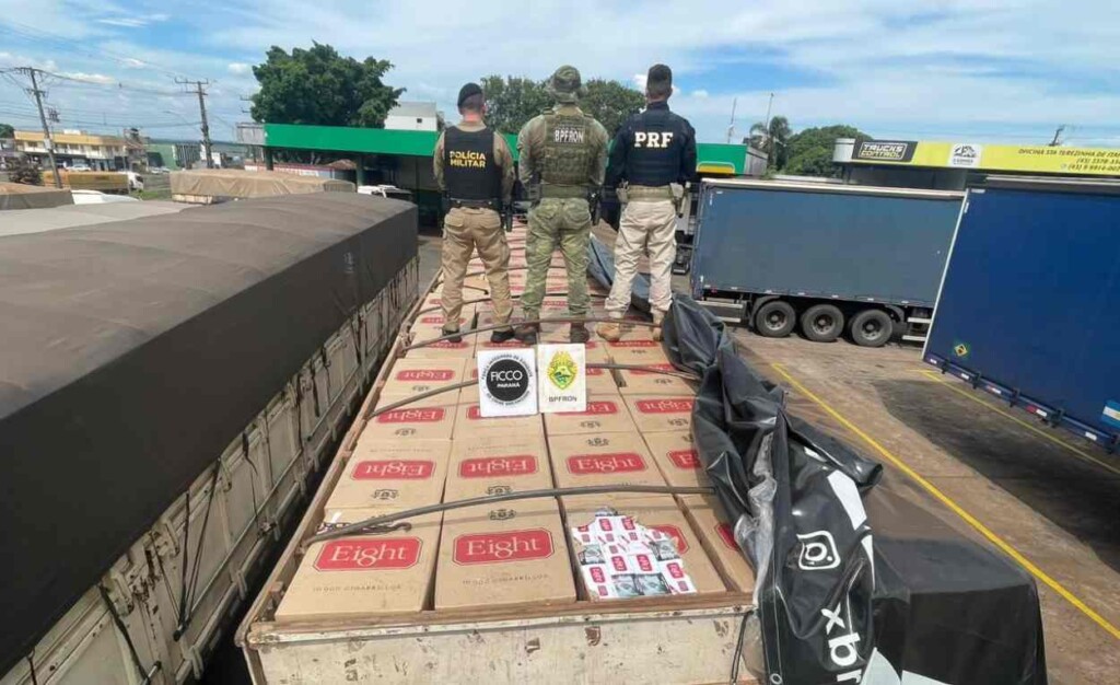 Ação intercepta carga com 450 mil maços de cigarros na fronteira